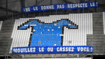 Une des banderoles des supporters de l'OM dans les travées du Vélodrome. 
