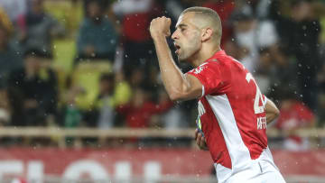 Arrivé en Europe en 2013, Slimani n'a remporté qu'une Coupe du Portugal (avec le Sporting Lisbonne en 2015). À l'OL, il jouerait le titre en L1.