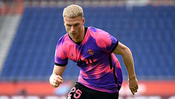 Mitchel Bakker