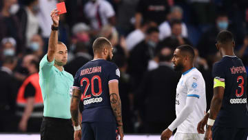 Layvin Kurzawa a été expulsé lors du dernier classico pour s'être battu avec Jordan Amavi 