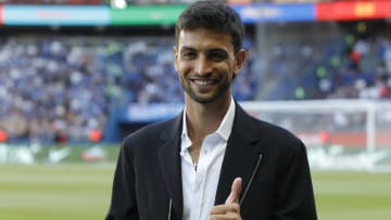 Pastore lors de la présentation des recrues parisiennes cet été