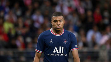 Astro do PSG, Kylian Mbappé queria ir para o Real Madrid na última janela de transferências. 