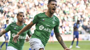 Denis Bouanga est très courtisé cet été