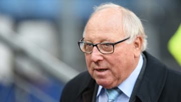leidet mit seinem HSV - Uwe Seeler
