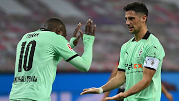 Marcus Thuram (l.) und Lars Stindl.