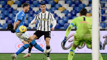 A Juventus foi irregular em suas últimas partidas e viu Napoli, Lazio e Roma se aproximarem das primeiras posições. 
