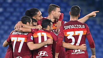 L'esultanza della Roma al gol del 2-0
