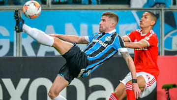 FBL-LIBERTADORES-GREMIO-INTER