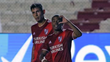 FBL-LIBERTADORES-NACIONALURU-RIVER