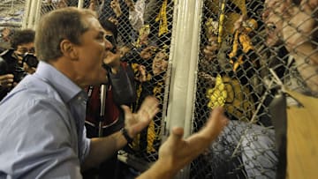 FBL-LIBERTADORES-VELEZ-PENAROL