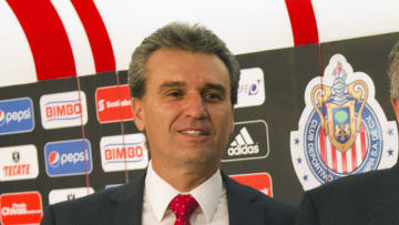 El ex directivo de Chivas criticó las decisiones que han tomado en Chivas