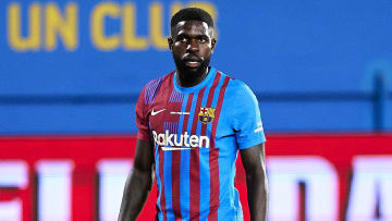 Samuel Umtiti podría quedarse en el Barcelona