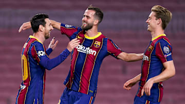 FC Barcelona v Dynamo Kyiv: Group G - UEFA Champions League