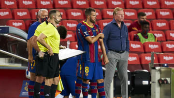 Koeman tiene que reforzar el centro del campo del Barcelona