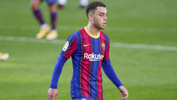 Sergino Dest kickt seit diesem Jahr für den FC Barcelona