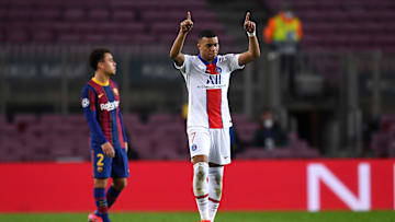 FC Barcelona v Paris Saint-Germain  - UEFA Champions League Round Of 16 Leg One