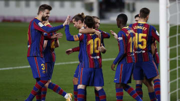 Los jugadores del Barça celebran la victoria contra el Betis
