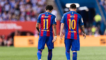 FC Barcelona vs Deportivo Alaves - Copa Del Rey Final