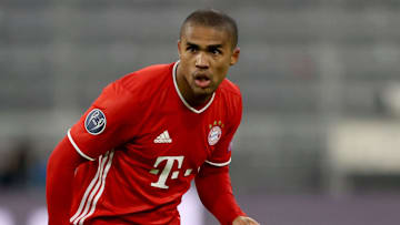 Douglas Costa