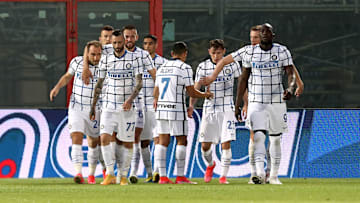 L'esultanza dei calciatori dell'Inter