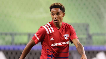 Bryan Reynolds en un partido del FC Dallas.