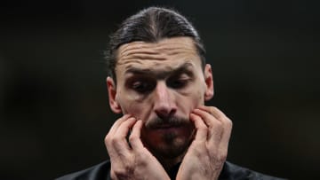Ibrahimovic fue expuslado y el AC Milan cayó derrotado