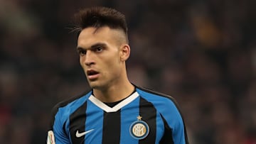 FC Internazionale v Fiorentina - Coppa Italia: Quarter Final