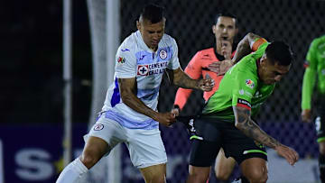 Julio César Domínguez con Cruz Azul