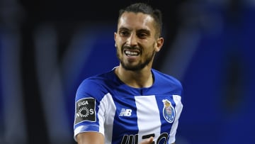 Annoncé proche du PSG il y a plusieurs mois, le Brésilien devrait rester au moins une saison de plus au FC Porto
