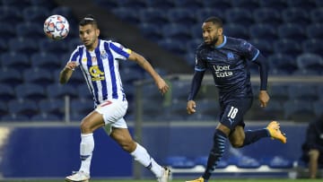 El jugador mexicano fue el protagonista del partido de Champions League
