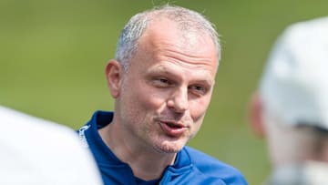 Welche Neuzugänge zaubert Schalke-Sportvorstand Jochen Schneider bis Montagabend aus dem Hut?