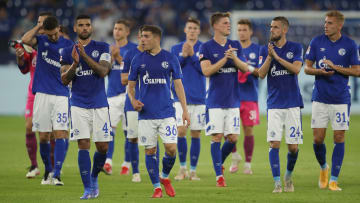 Enttäuschte Gesichter nach der Auftakt-Niederlage gegen den HSV
