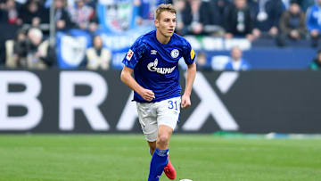 Timo Becker bleibt dem S04 erhalten