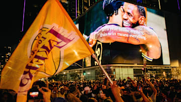 Los Lakers aún deben sumar a un base para la 2020-21
