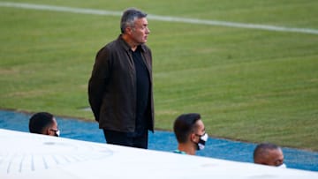 Hugo Souza tem contrato com o Flamengo até 2023 e é muito bem avaliado, mas tem poucas oportunidades. 
