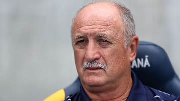 Sem espaço com Felipão, Zé Eduardo quase trocou o Cruzeiro pelo América-RN, mas negociações travaram nos últimos ajustes. 