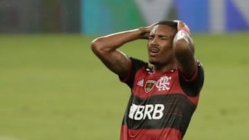 Flamengo v Racing Club - Copa CONMEBOL Libertadores 2020