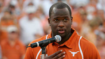 Vince Young is on the brink of losing his Rose Bowl MVP trophy