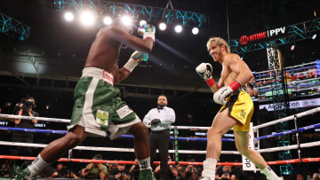 Floyd Mayweather v Logan Paul