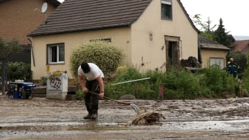 Die Wassermassen halten Deutschland in Atem