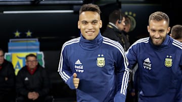 Lautaro Martinez e Pezzella