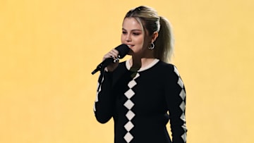 Selena Gomez ofrecerá un concierto junto a Khalid y Marshmello en la final de la Champions League
