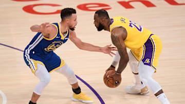 LeBron James y Stephen Curry protagonizarán otra batalla campal en la NBA