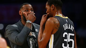 Golden State Warriors v Los Angeles Lakers