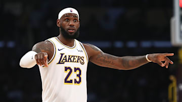 Golden State Warriors v Los Angeles Lakers