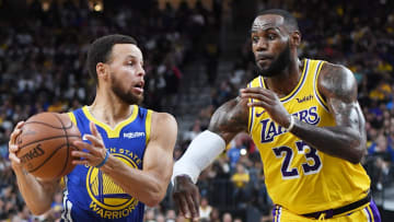 Curry y LeBron se encuentran una vez más en un juego definitivo
