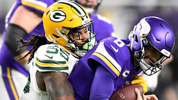 Za'Darius Smith taking down Kirk Cousins in Week 16. 