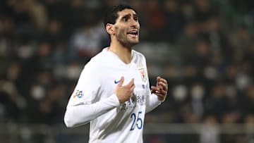 Marouane Fellaini, Renato Augusto e mais: veja grandes jogadores que estão no futebol chinês.