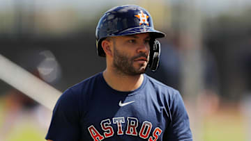 Astros' Jose Altuve gets nicked by pitch, booed in spring debut