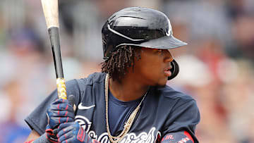 El venezolano Acuña es el primer candidato a ser 20-20 esta temporada